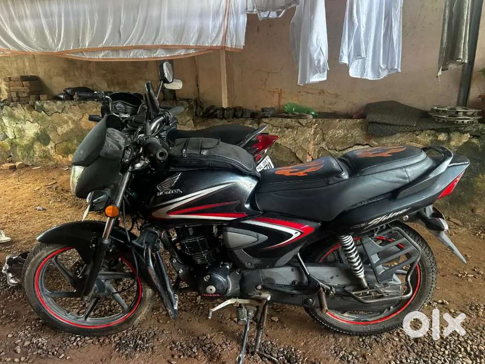 Good condition,new tyers,full paper clear,