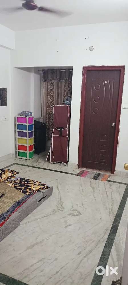 Need a female roomate