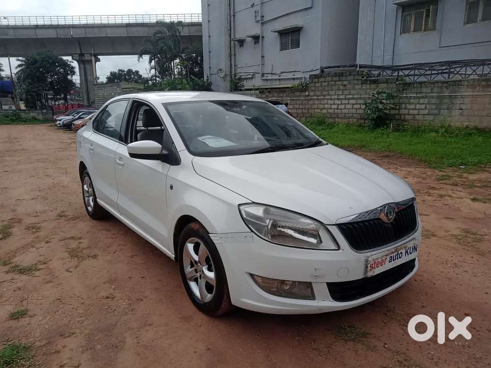 Skoda Rapid 2011-2013 1.6 TDI Elegance, 2012, Diesel
