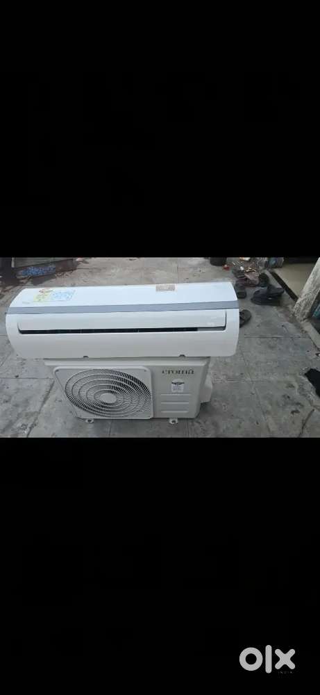 Croma Inverter Ac 1.5 Tan 2 Yar Old