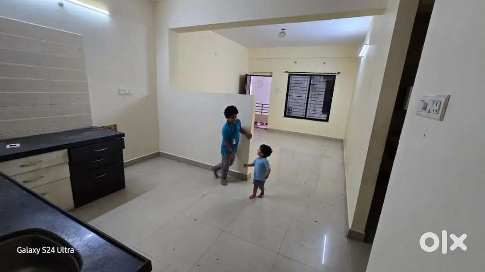 2bhk flat for rent in Narendra Nagar