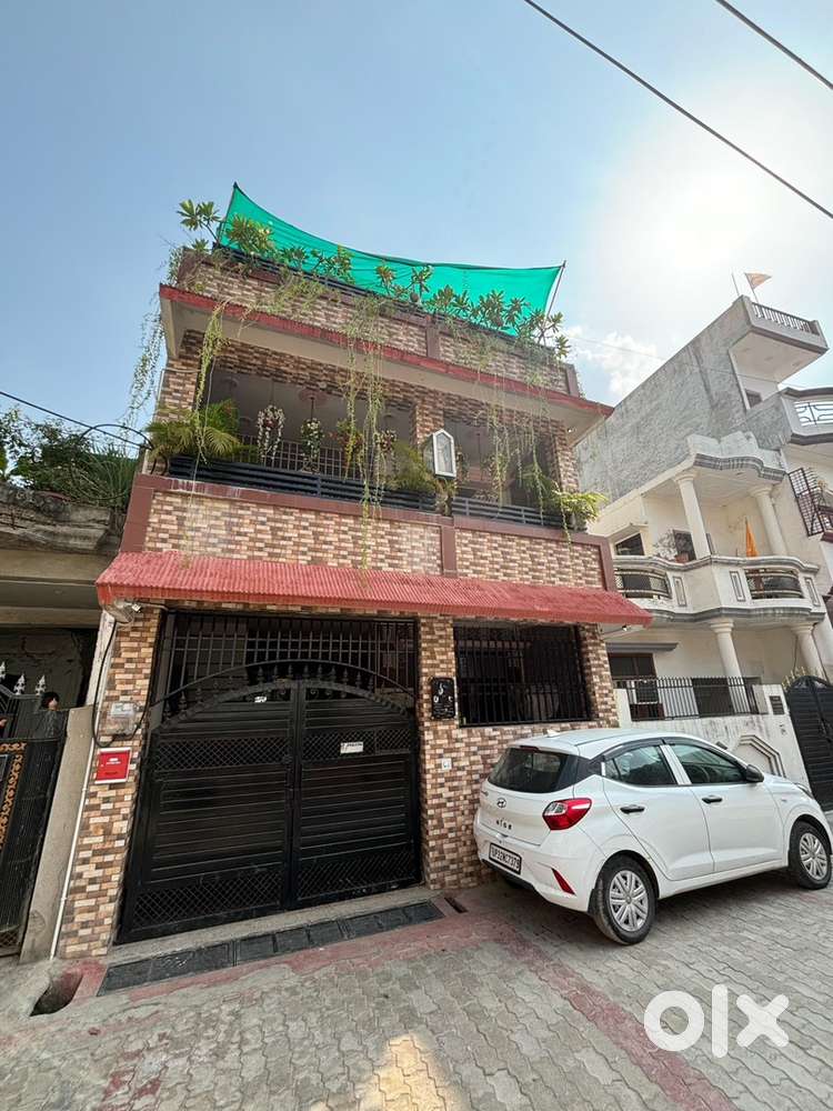 fully furnish house only for girls and couples and  family