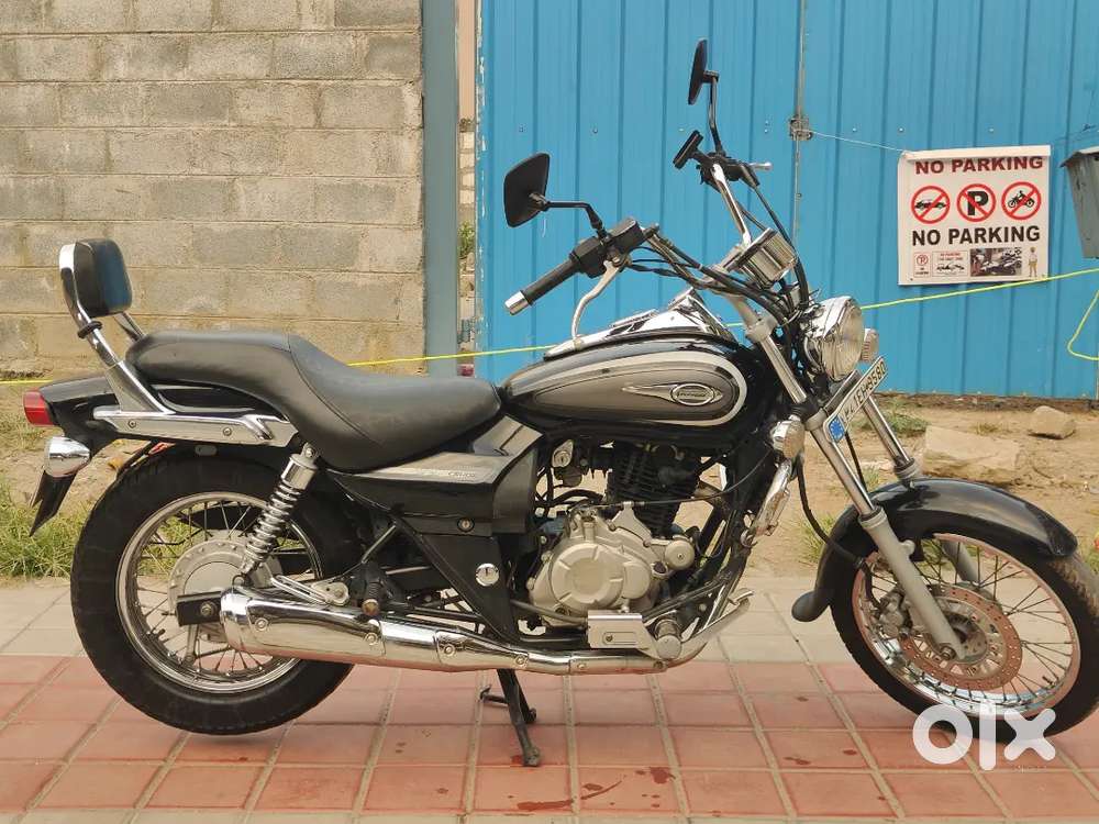Bajaj avenger crush 220 cc BS4 engine with self start