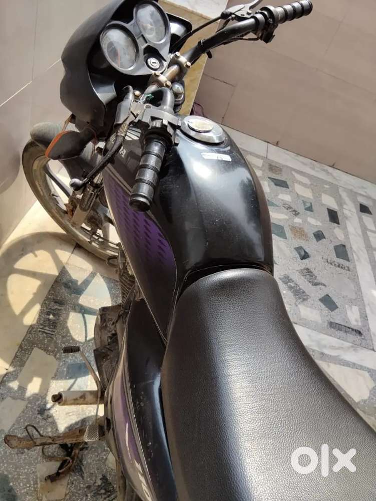 Motor cycle