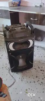 Zebronics moving monster party speaker
