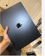 MACBOOK AIR M3 ALONG WITH 16GB RAM, 256GB SSD, 15.3, 7 CYCLE COUNT