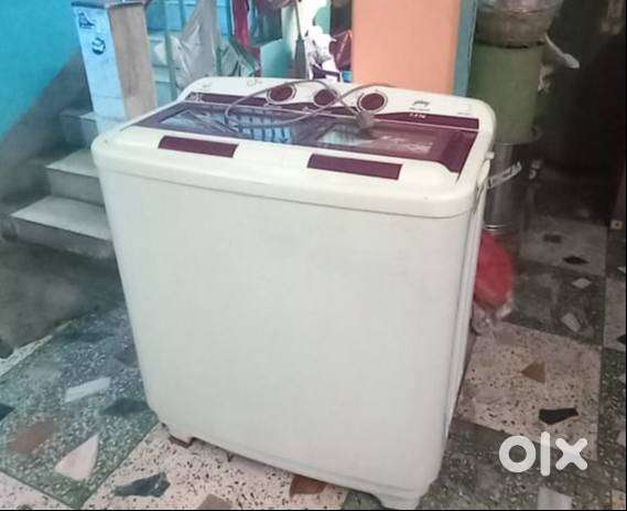 semi washing mechin Godrej