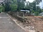 അടൂർ ടൗണിന് സമീപം 18 സെൻ്റ് പ്ലോട്ടുകളായി വിൽപനയ്ക്ക്