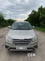Toyota Innova 2.5 G (Diesel) 7 Seater BS IV, 2015, Diesel