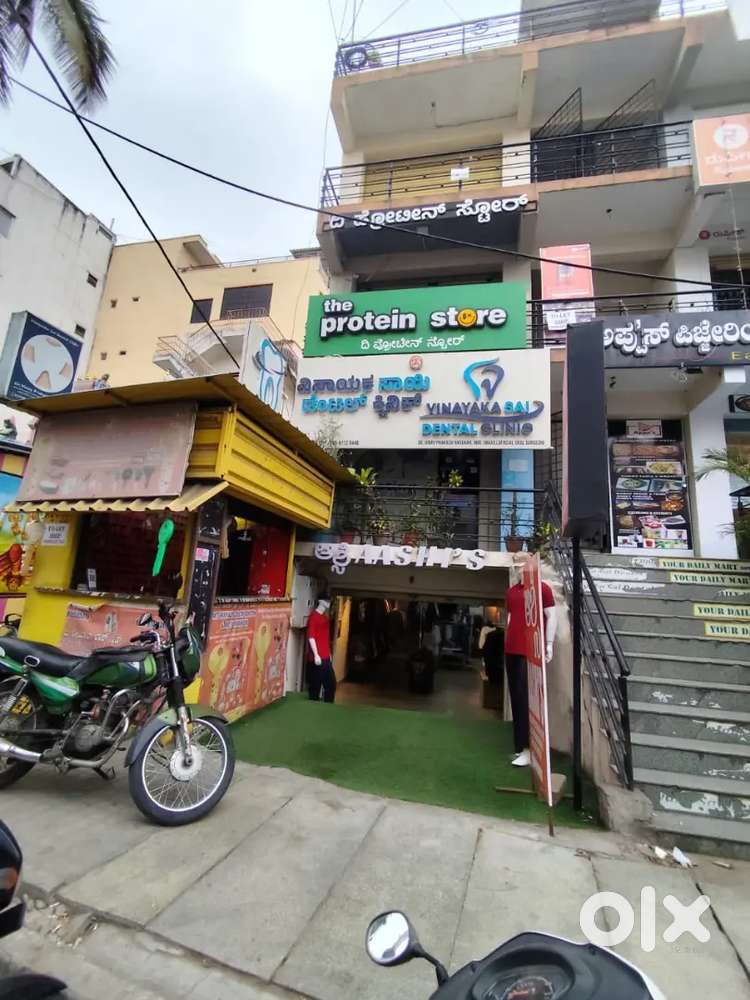 Commercial space of 700 sft on taverekere main road for rent