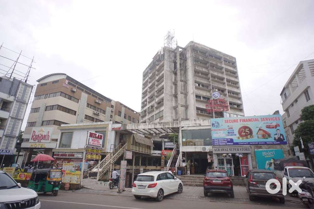 Gayatri Chambers For Sell in Alkapuri