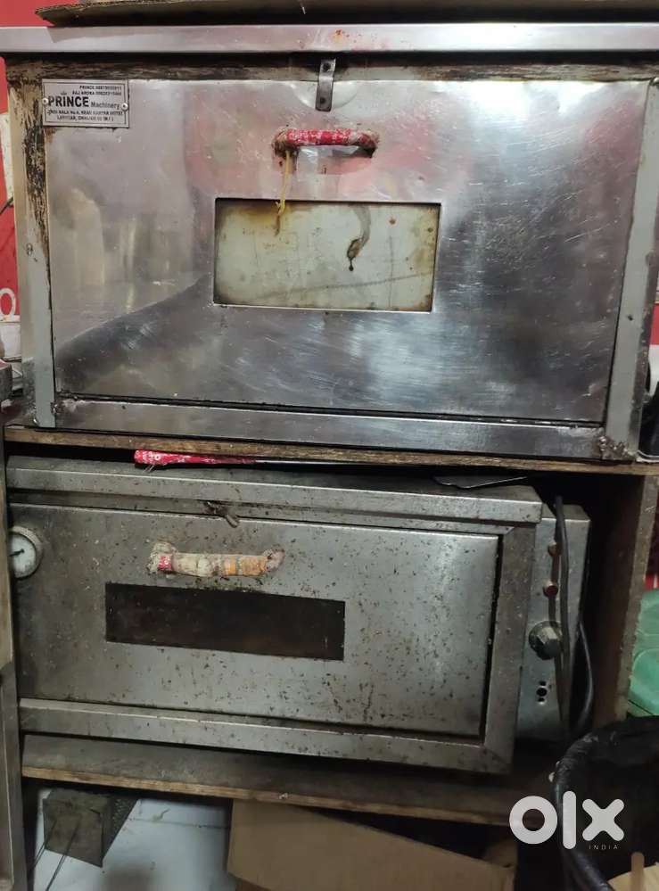 Pizza oven well and working condition