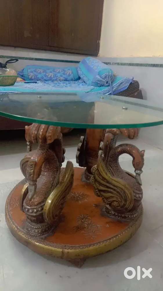 Handicraft center table 5000/-