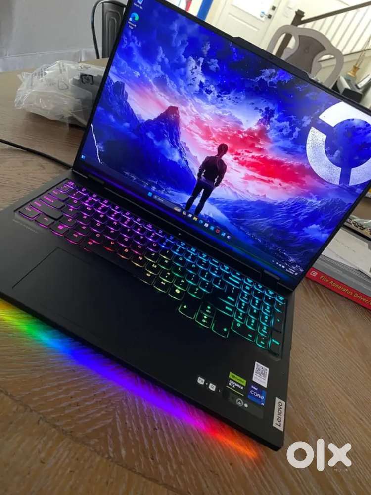 Legion 7i Gaming 83FD000YIN

i9