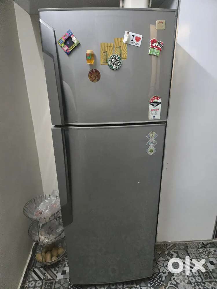 Godrej 294 ltr 5* fridge