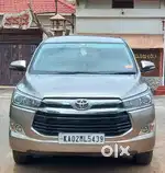 Toyota Innova Crysta 2.4 V, 2016, Diesel
