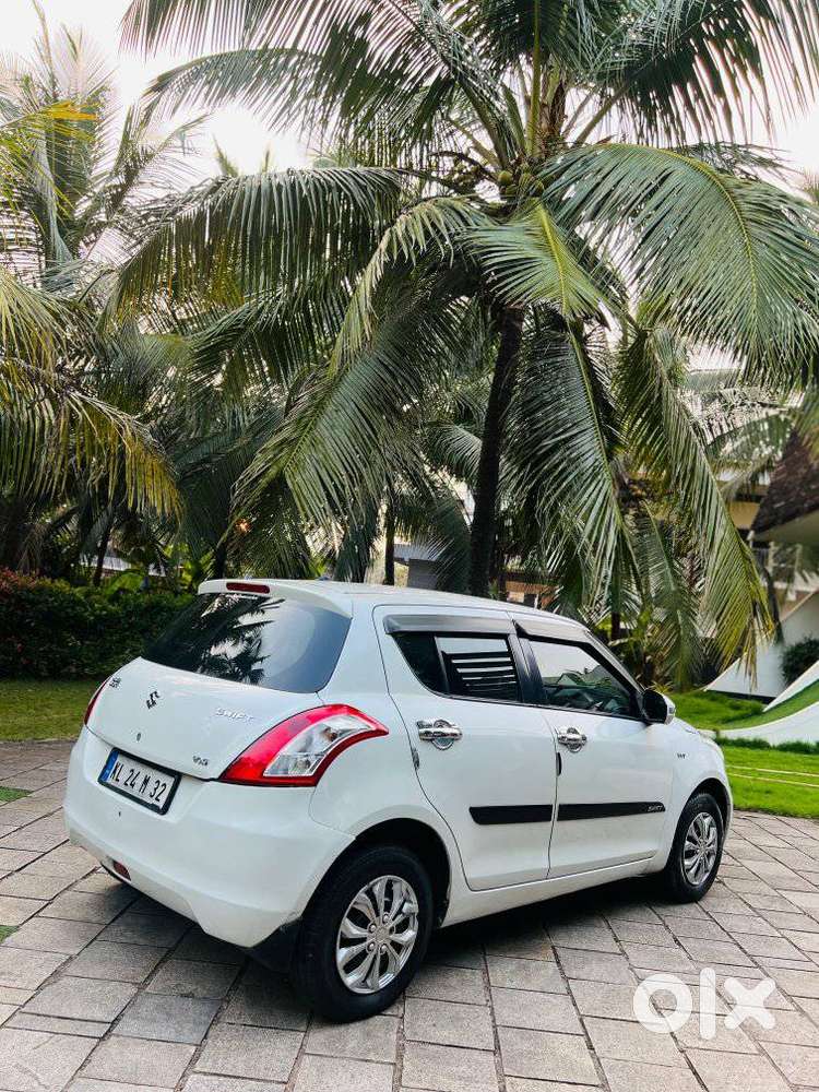 Maruti Suzuki Swift VXi 1.2 ABS BS-IV, 2016, Petrol