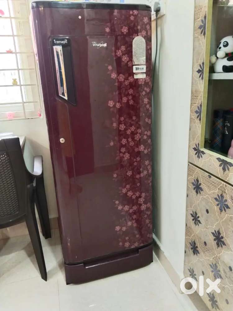Fridge whirlpool single door