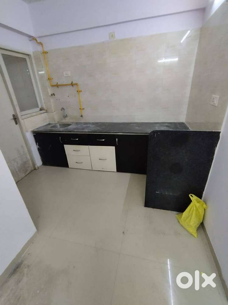 2bhk wellmaintain New Flat Near Shilaj Circle