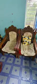 Going to sell my sofa and dressing table