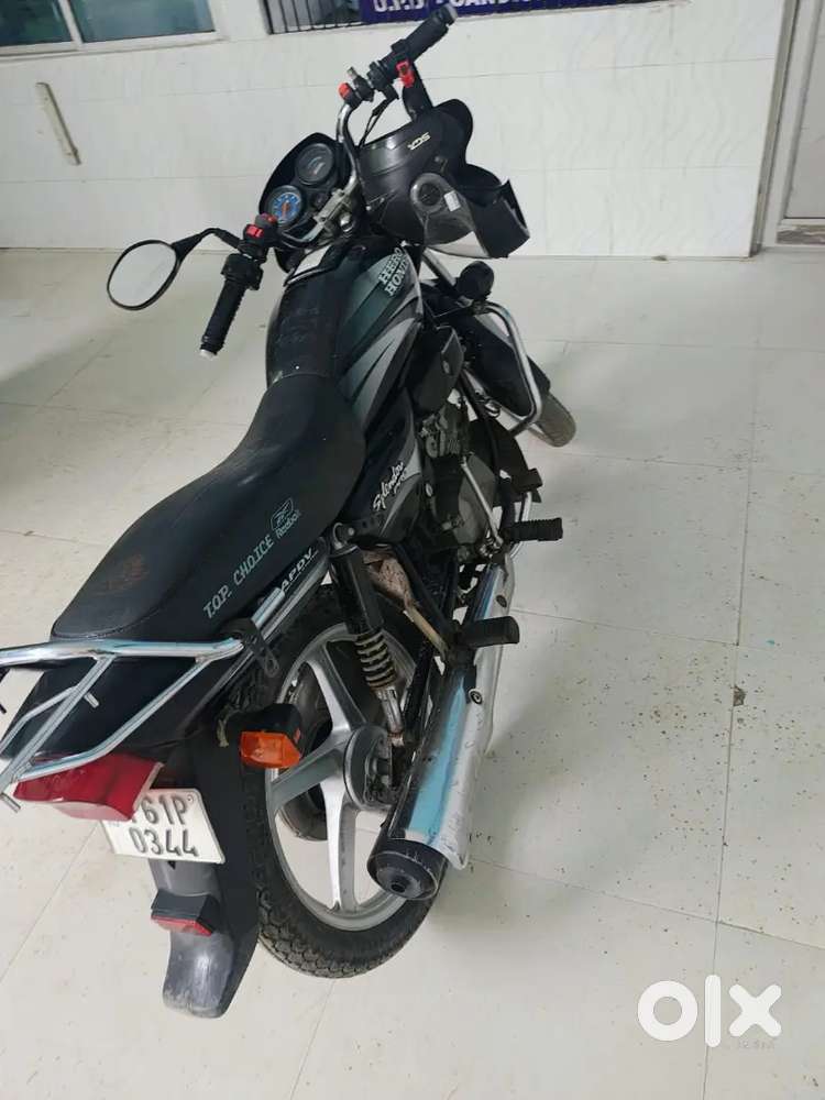 Achi Bike Hai Good Conditions me