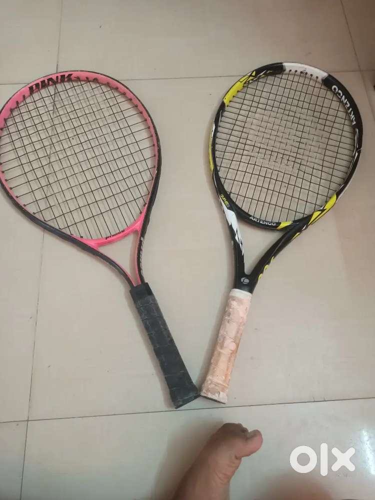 Tennis racquet