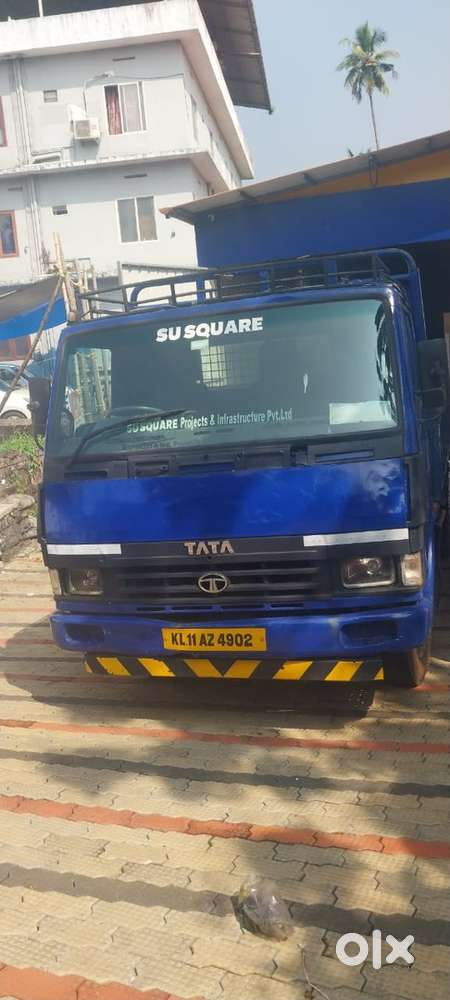 TATA LPT 709 Truck