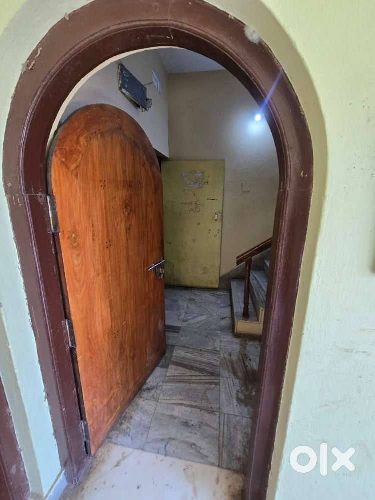 FOR RENT G+1 BUILDING (Commercial & Residential Use) - ready for book