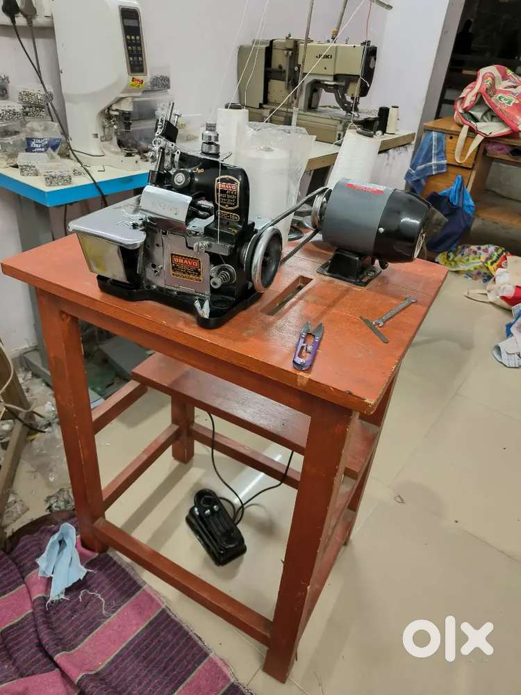 New Overlock machine