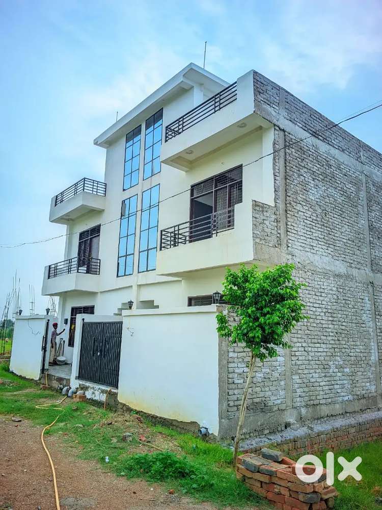 Unnao RTO office ke pass jaipuriya school ke samne apartment uplabdh