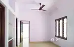 ഉദയംപേരൂർ ബസ് റൂട്ട് മെയിൻ റോഡ്   2BHK  ground വീട് വാടകക്ക്
