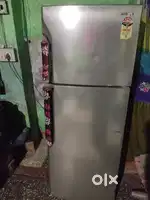 Samsung double door fridge 5 star 277 litre absolute condition