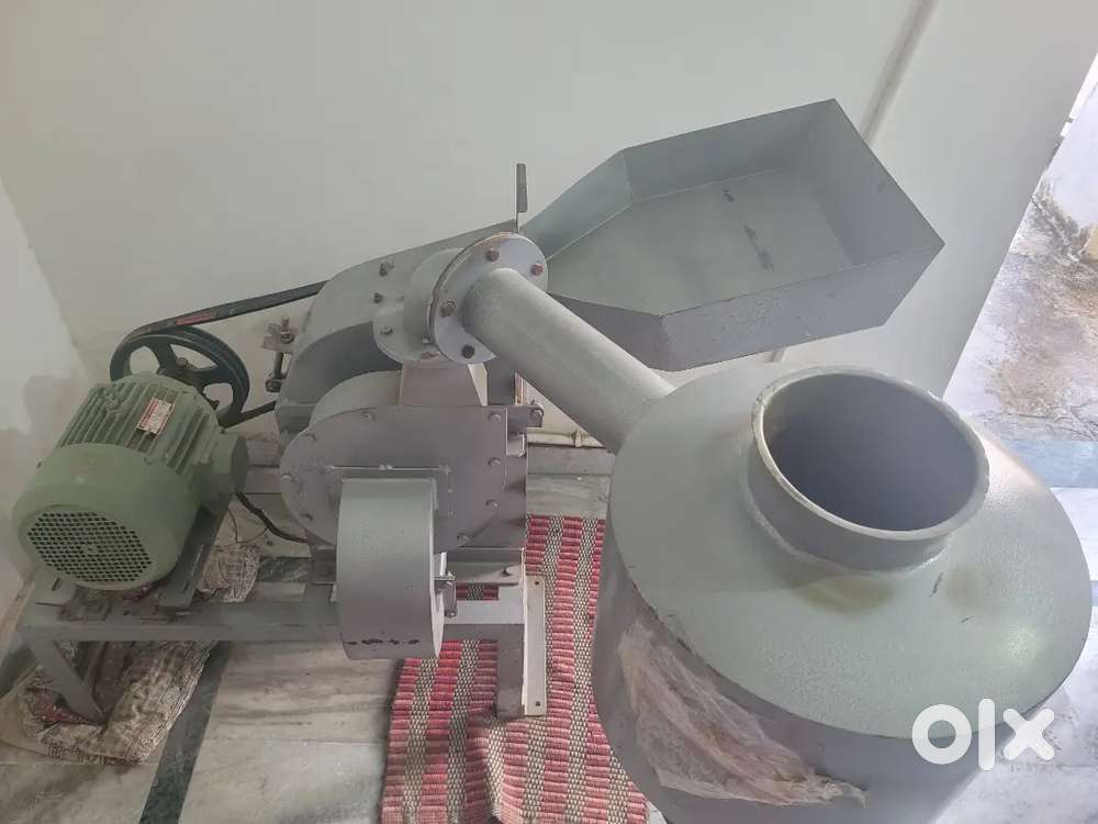 Masala grinder machine