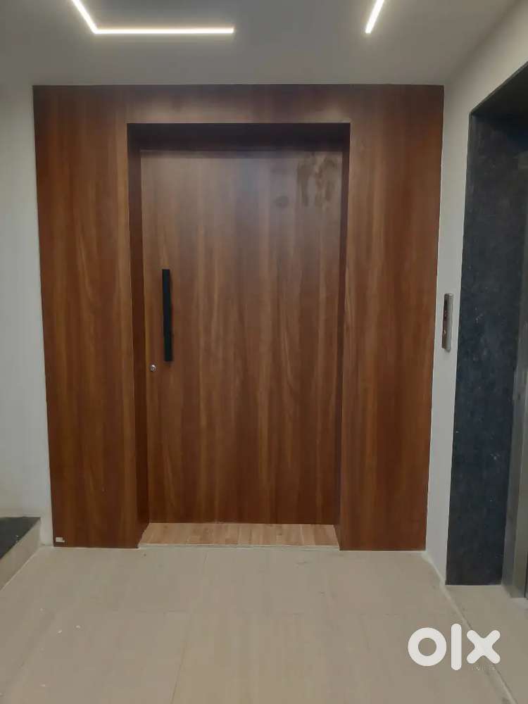 Fully Furnished New Office on Rent ફુલ્લી ફર્નિશઓફિસ ભાડે આપવાની છે