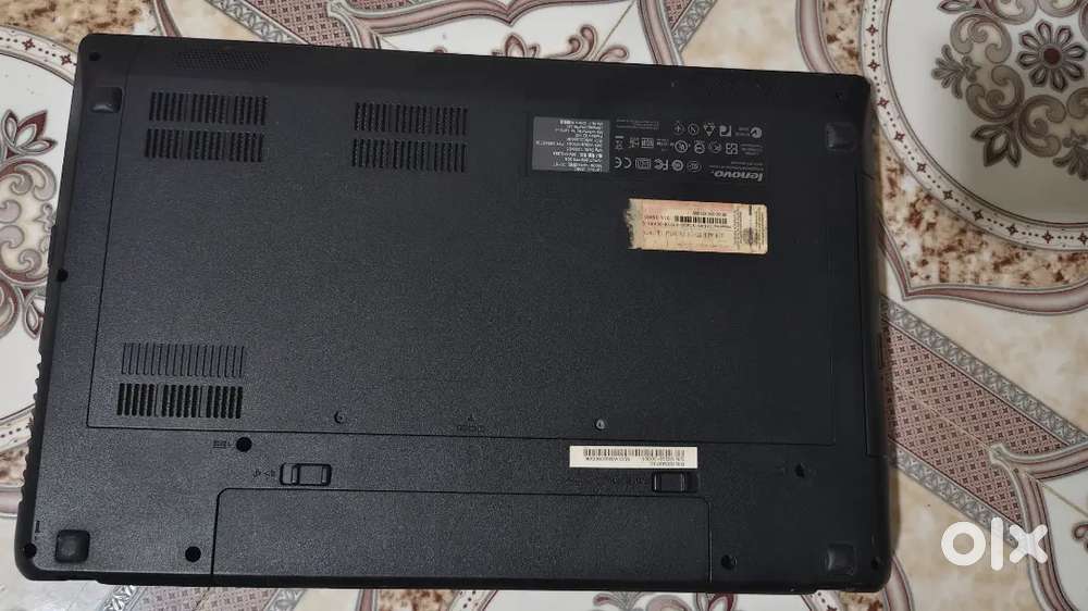 Old laptop lenovo
