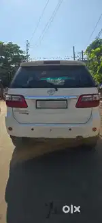 Toyota Fortuner 2010 Diesel 210000 Km Driven
