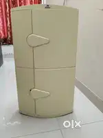 Nilkamal Corner Cabinet