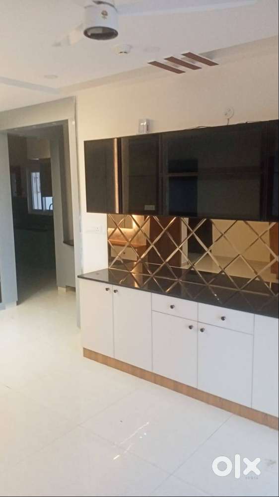 3BHK FLAT AVAILABLE FOR LEASE IN KR PURAM