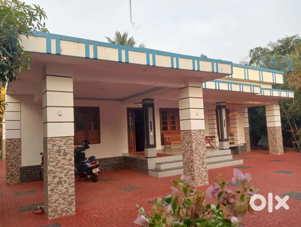 New house with 18 cent land,  aravanchal, payyannur.