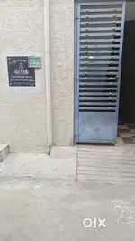 1 bhk house for rent (advance 80,000) bachelor allowed