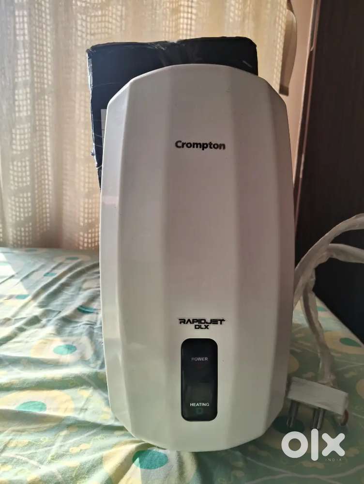 Crompton Instant Heater 3 Litre capacity