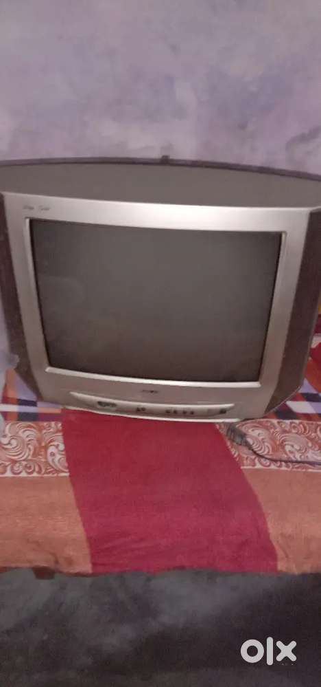 Old Model Tv