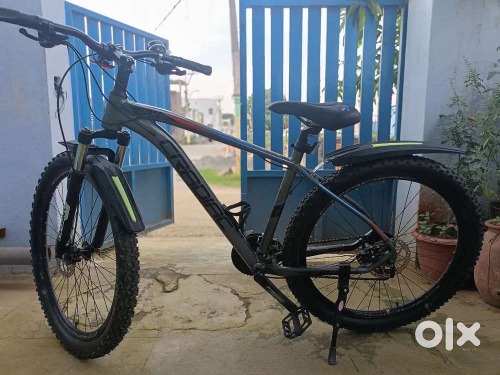 Cradiac XC 900 MTB  24 Speed Gear  Alloy Frame  Like New