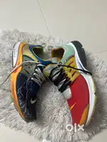 NIke Prestos