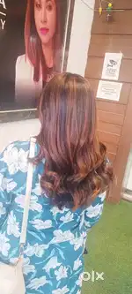 I am professional female hair dresser. From allahabad civil lines