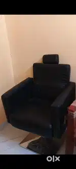 Pedicure chair and eyebrows chair
