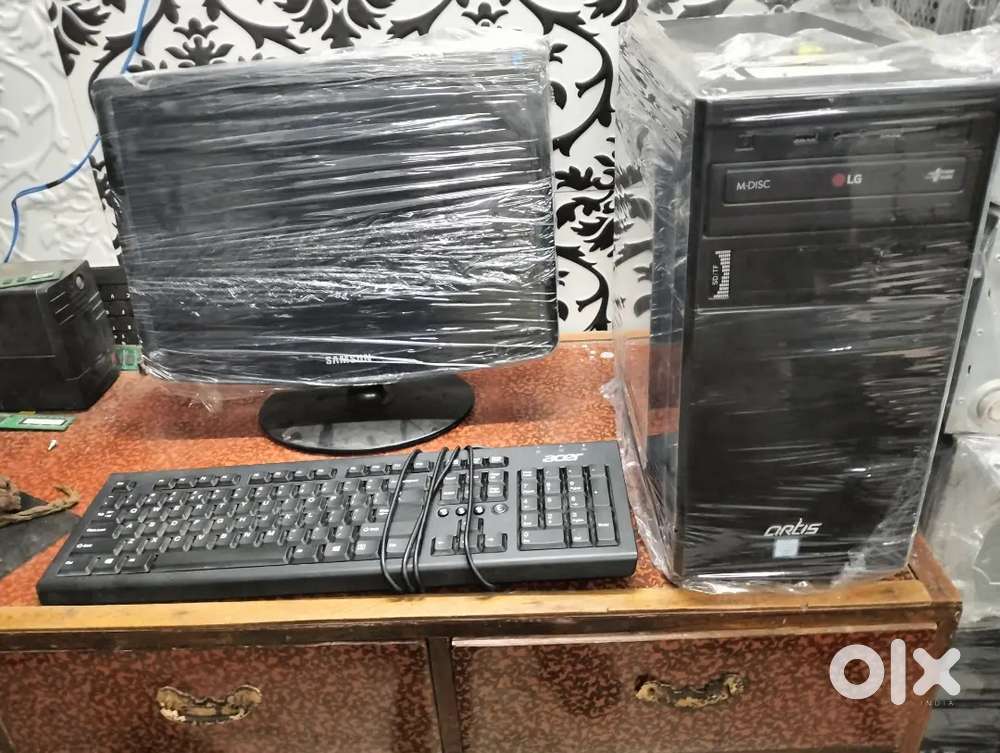 Corei3 6gb ram 500gb hdd 17lcd keyboard mouse rs.7000