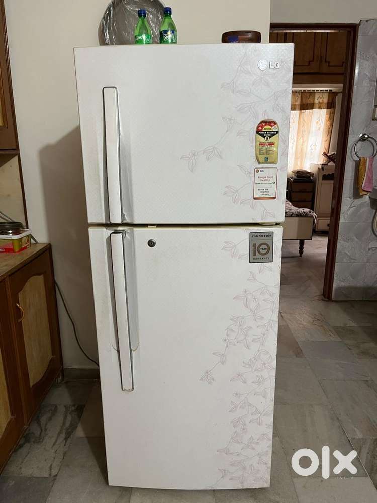 LG DOUBLE DOOR  Fridge 310 Ltrs With Smart Inverter