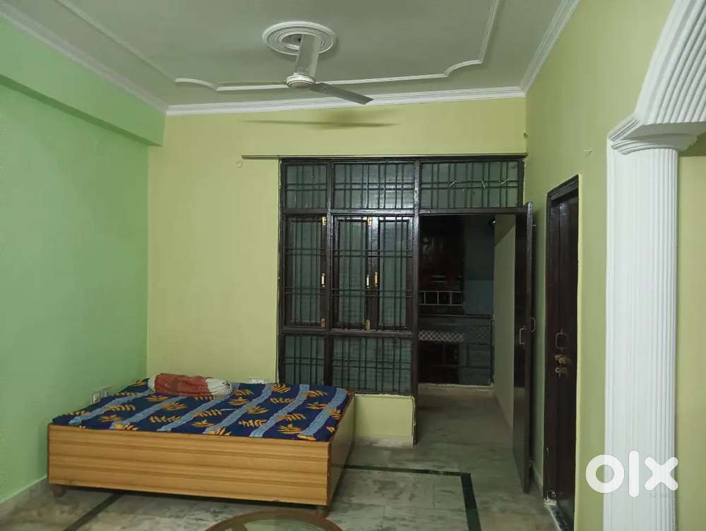 Fully Furnished Home adjacent to crown plaza Mall, Chinhat