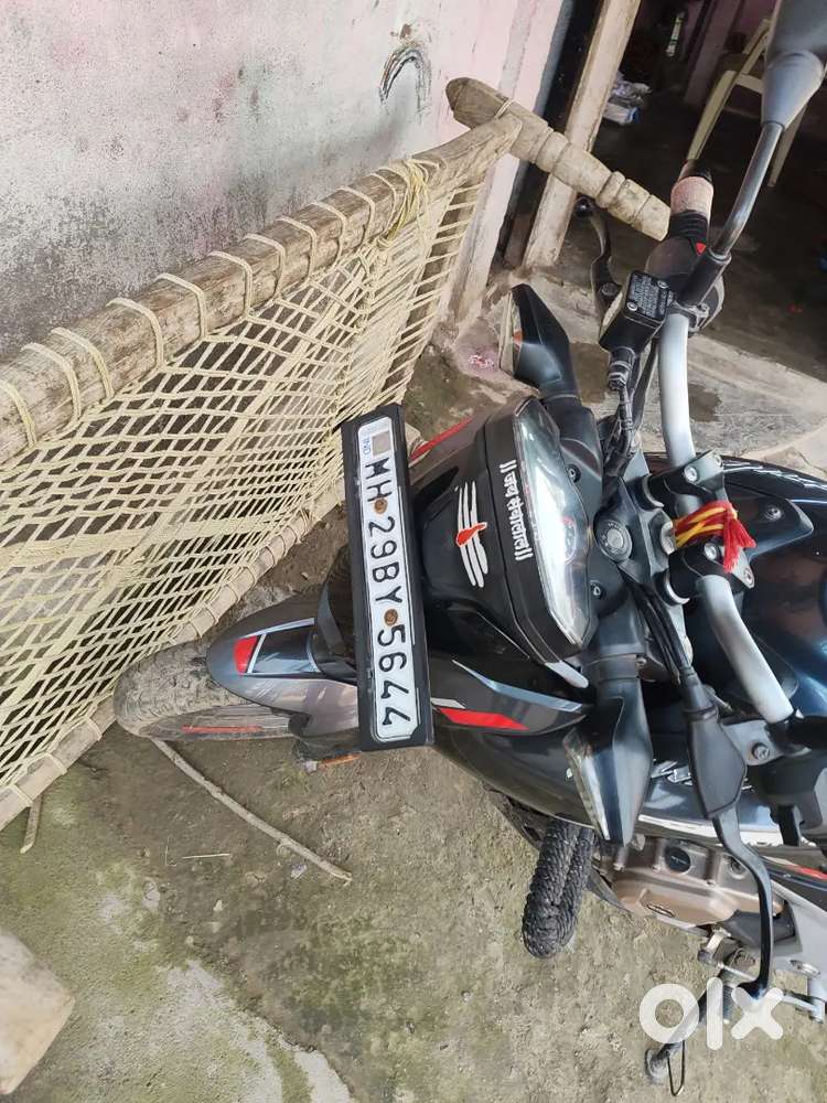 Bajaj Pulsar n169